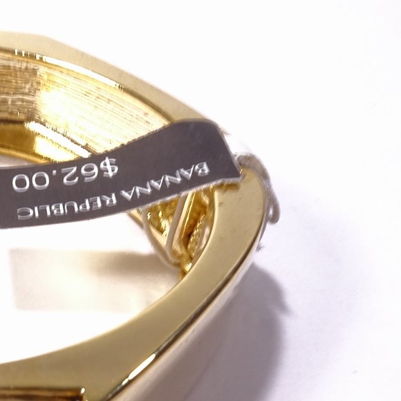 Banana Republic Shiny Gold Hexagon Howlite Cuff Bracelet NWT 62 - Picture 8 of 12